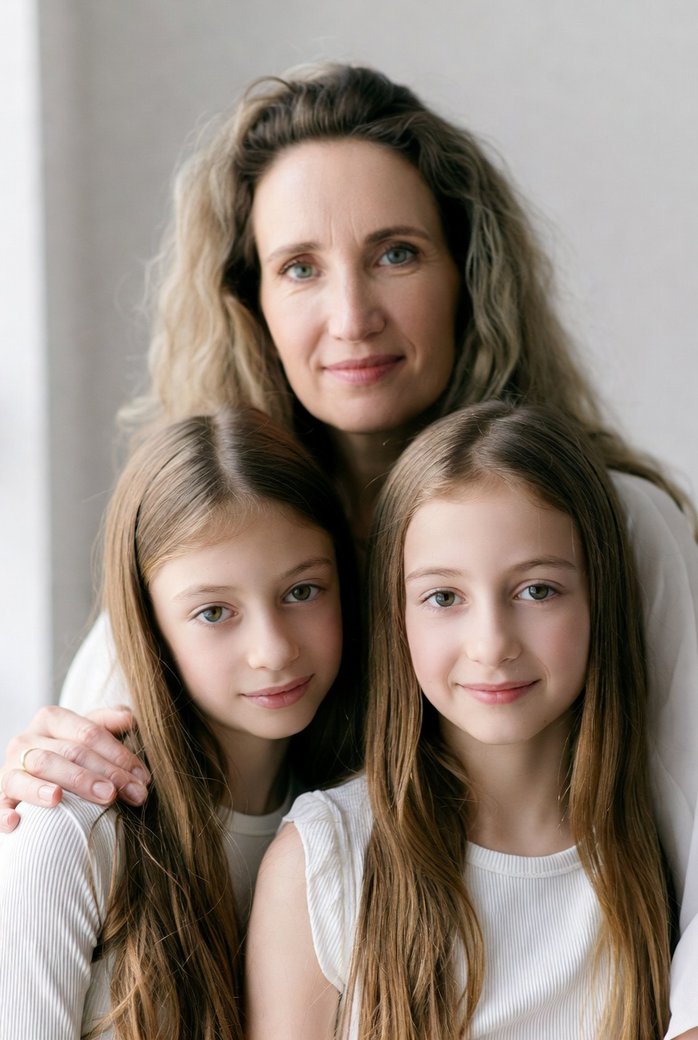 Mutter mit zwei Kindern